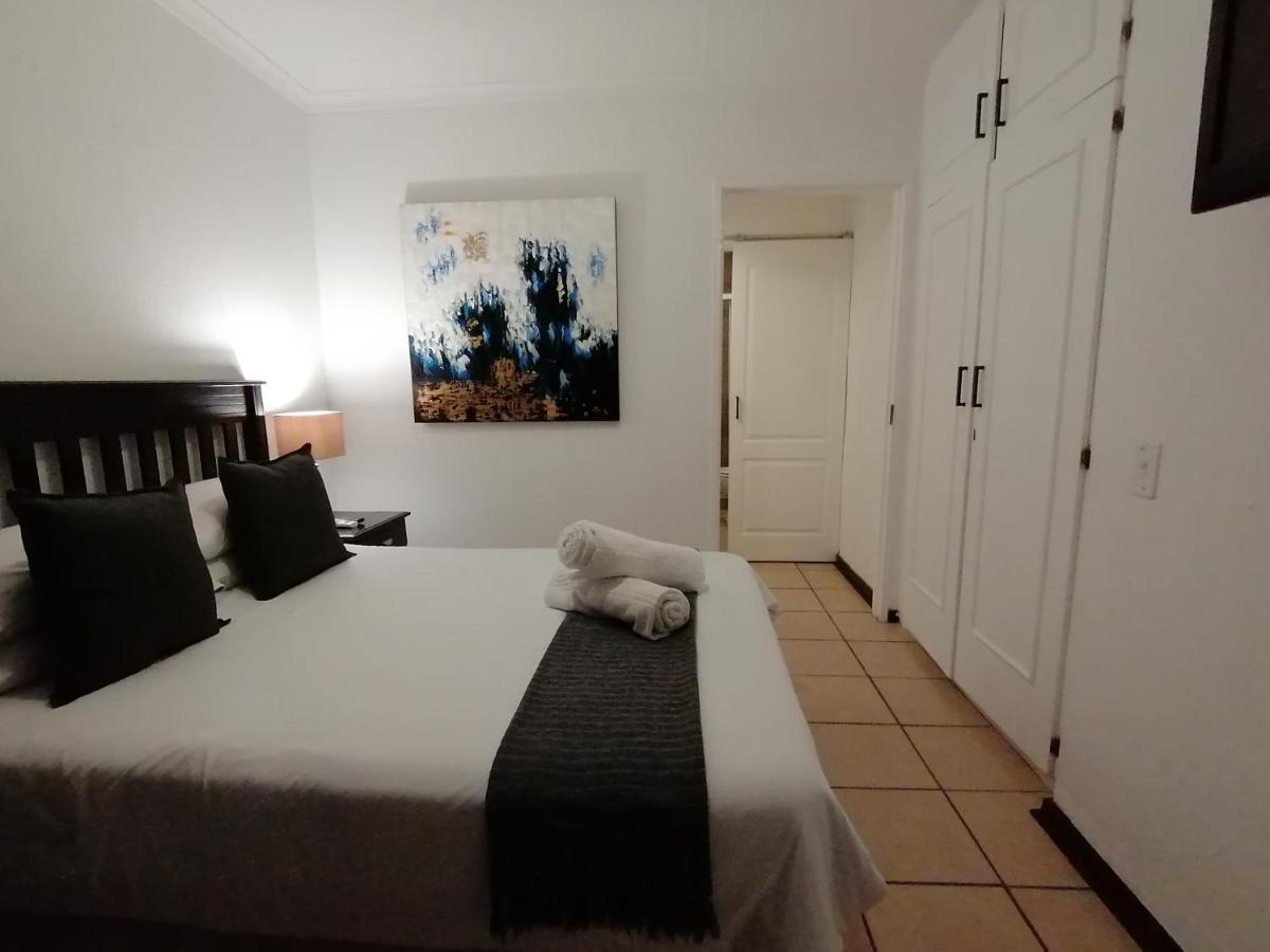 Fourways Bnb Йоханнесбург Экстерьер фото